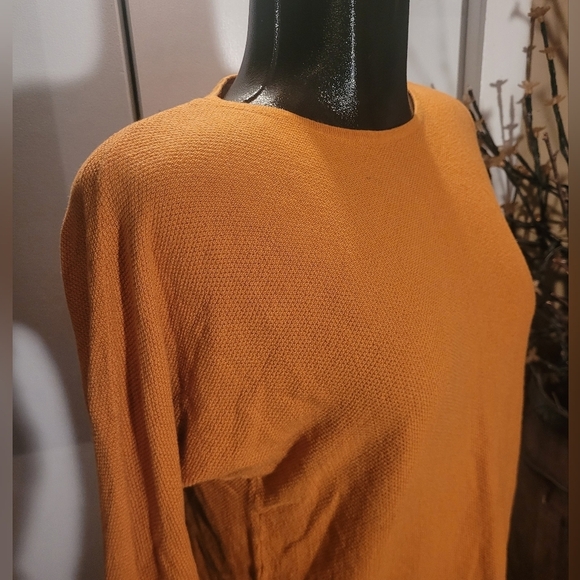 Michael Kors Golden Yellow Long Sleeve Top M - Picture 3 of 7